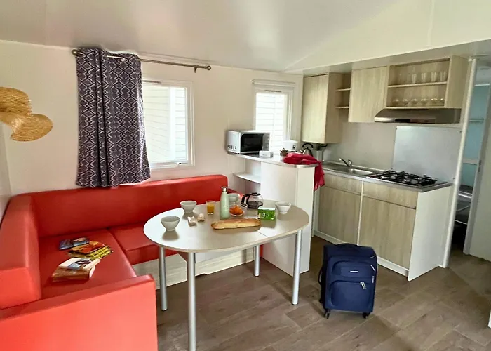 캠프장 Le Relais Du Leman Messery