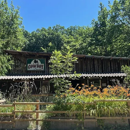 Le Relais Du Leman Campsite